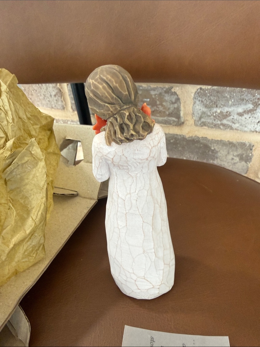 Willow Tree Surrounded by Love Figurine - Beige and Brown - Picture 7 of 8